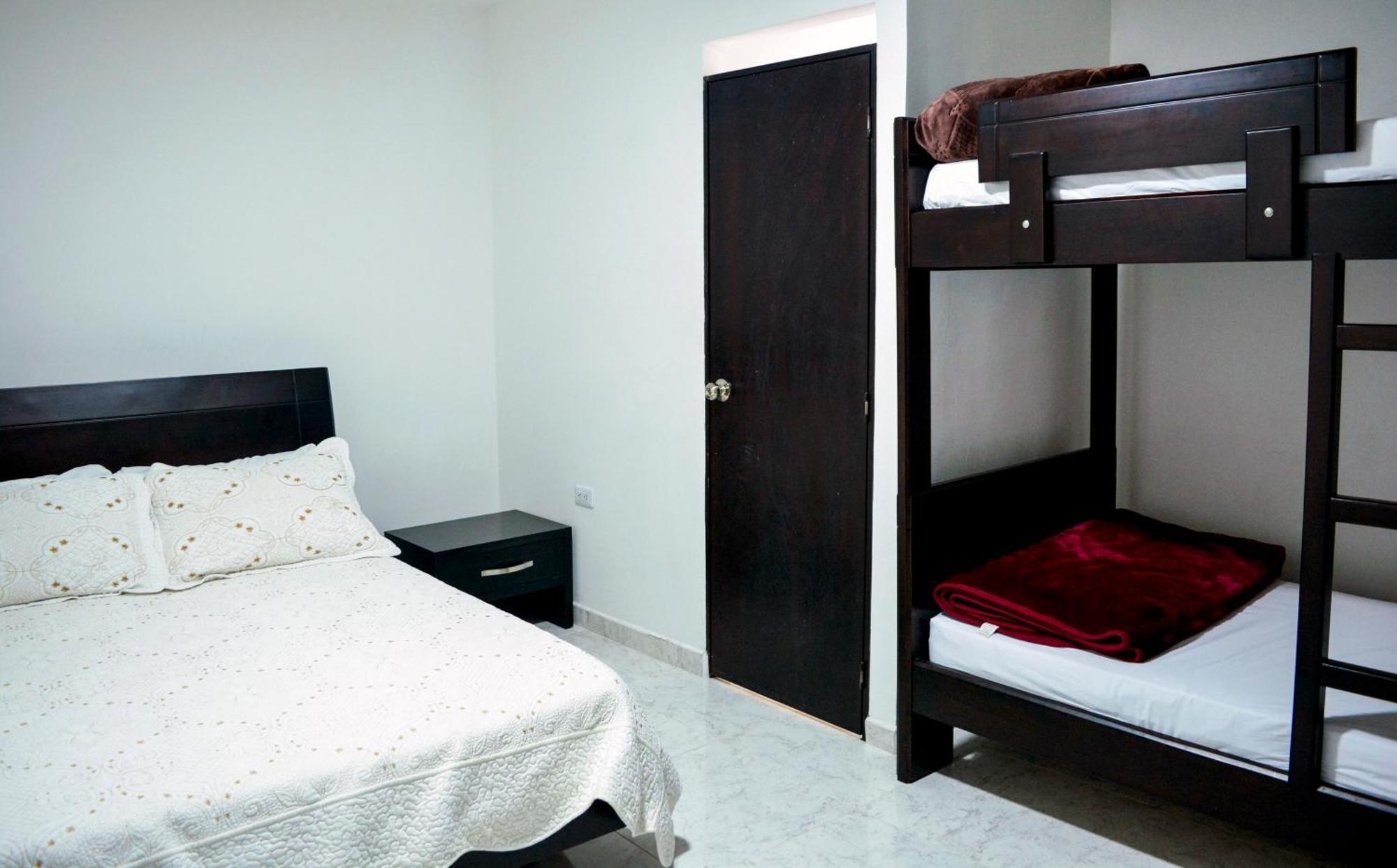 Hotel Madeira Manizales Buitenkant foto